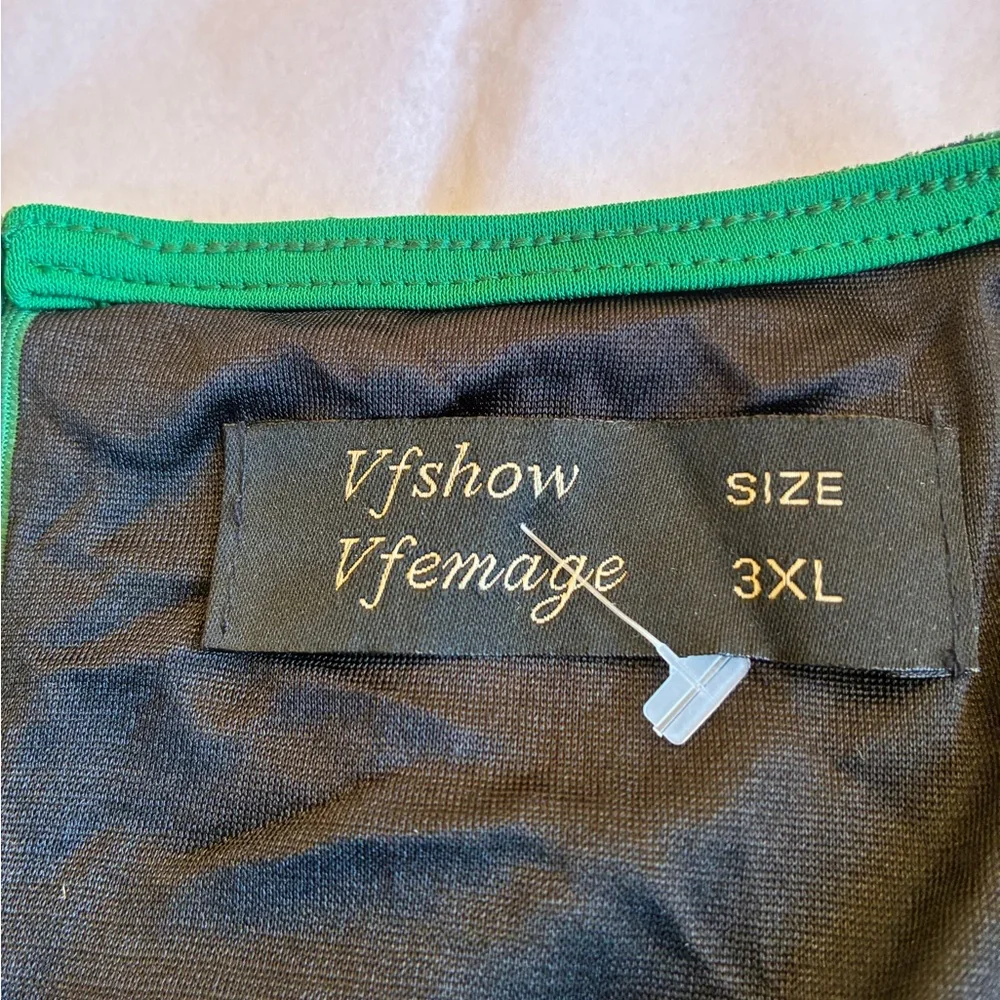 Vfshow Vfemage Dark Green & Black Velvet Dress Size 3X - Picture 6 of 7